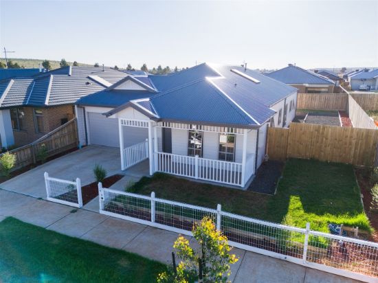 12 Tarnagulla Street, Eynesbury, Vic 3338