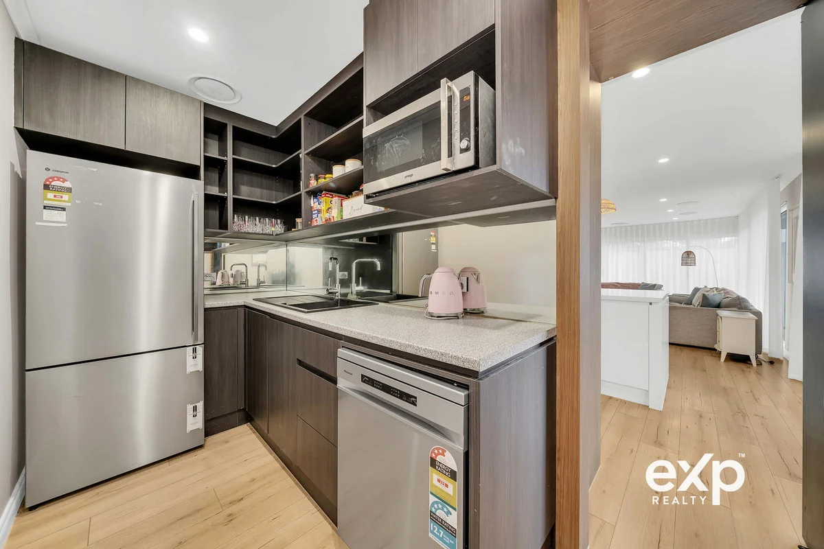 12 Thiele Crescent, Evanston Park, SA 5116