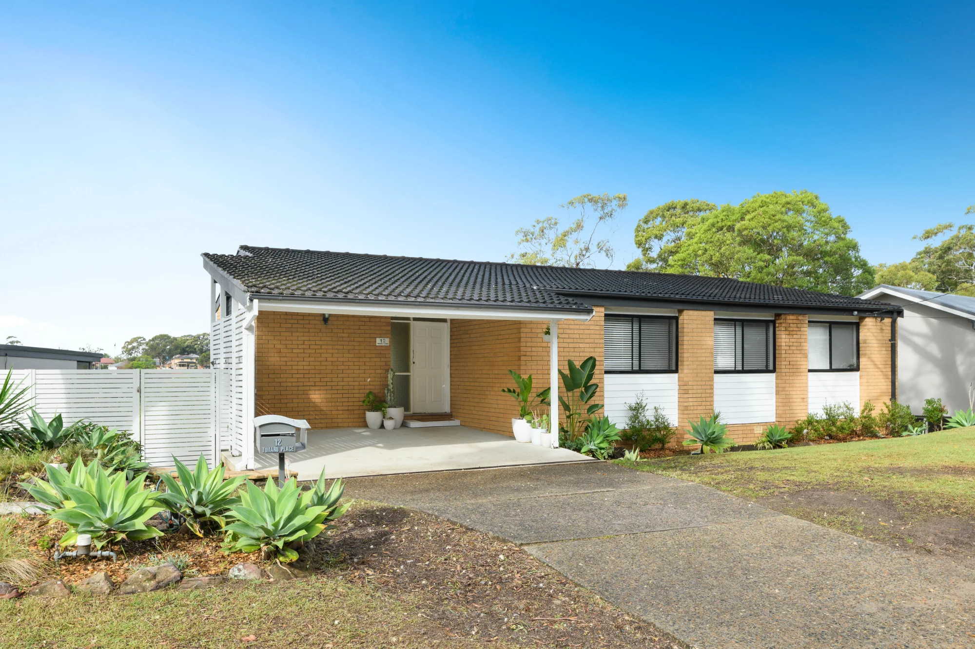 12 Timaru Place, Kirrawee, NSW 2232