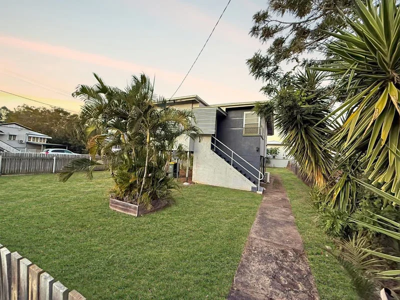 12 Water Street, Berserker, Qld 4701