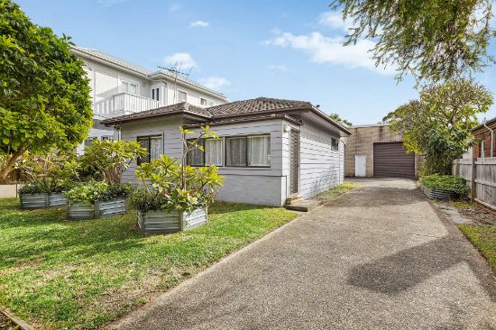 12  Windsor Parade, North Narrabeen, NSW 2101