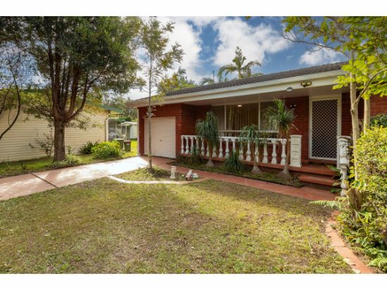 122 The Lakes Way, Forster, NSW 2428