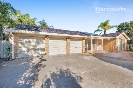 126 Chasselas Avenue, Eschol Park, NSW 2558