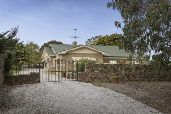 1275 Bacchus Marsh Road, Bullengarook, Vic 3437