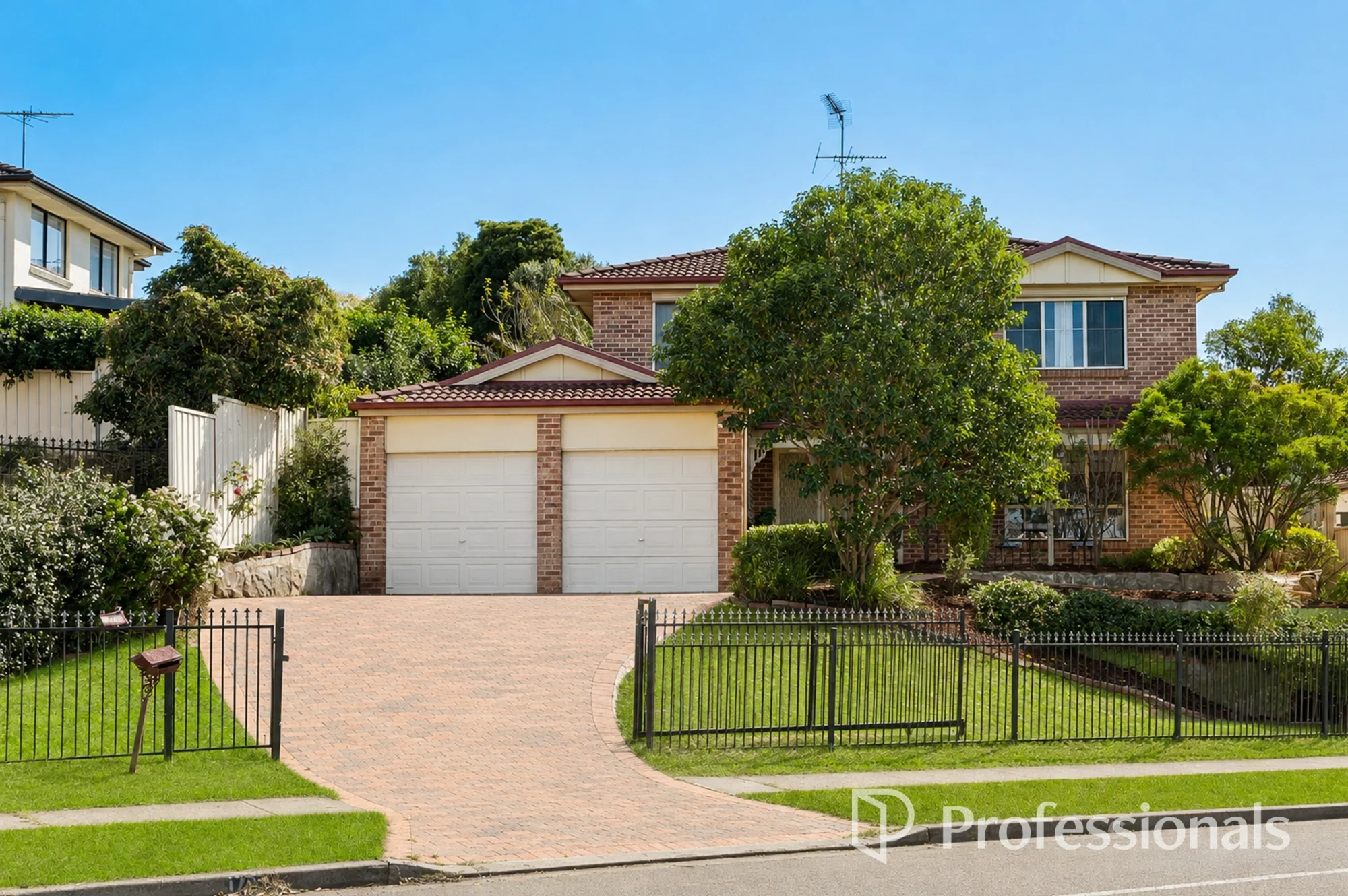 128 Kendall Drive, Casula, NSW 2170