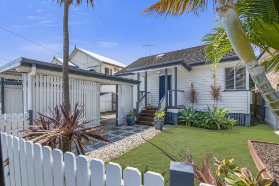 129 Blackwood Road, Manly West, Qld 4179