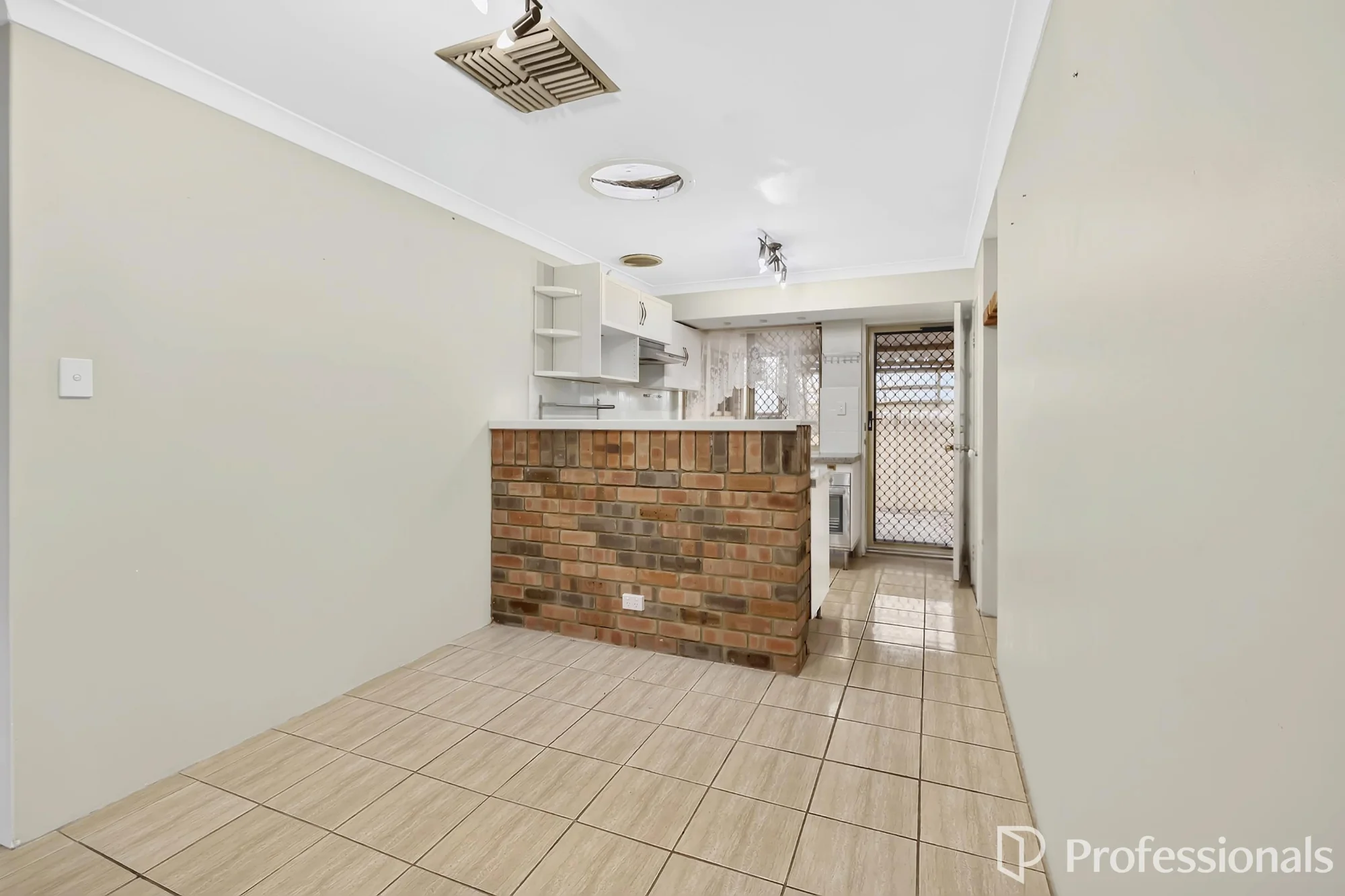 129 Southern River Road, Gosnells, WA 6110