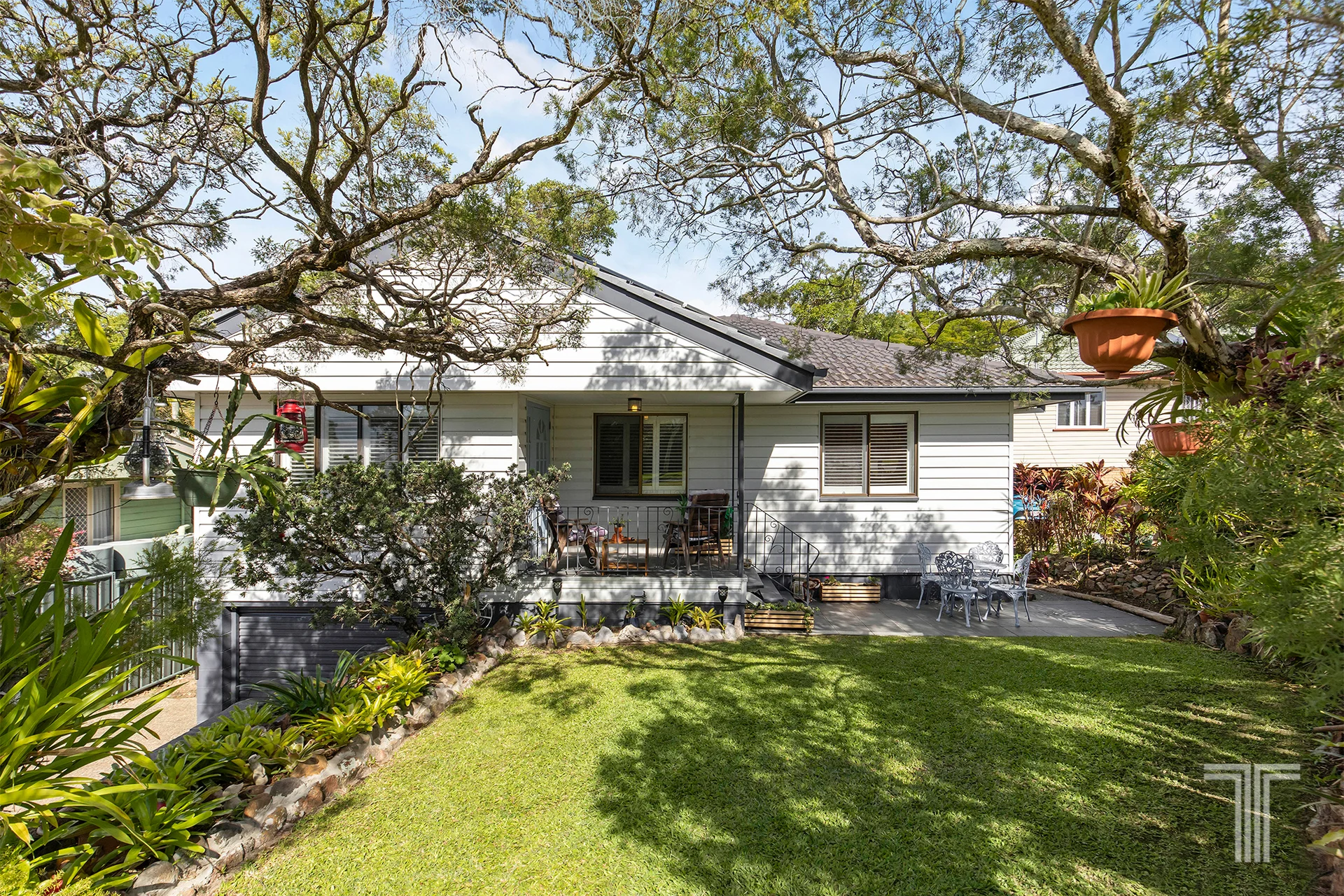 129 The Promenade, Camp Hill, Qld 4152