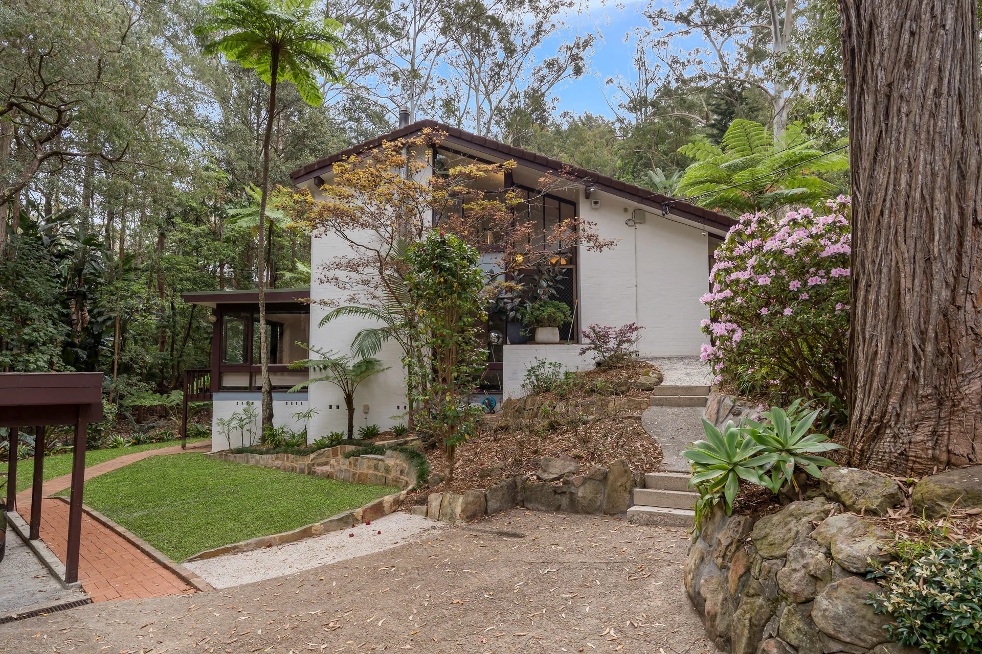 12A Dennis Avenue, Wahroonga, NSW 2076