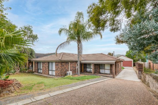 13 Baird Street, Dungog, NSW 2420