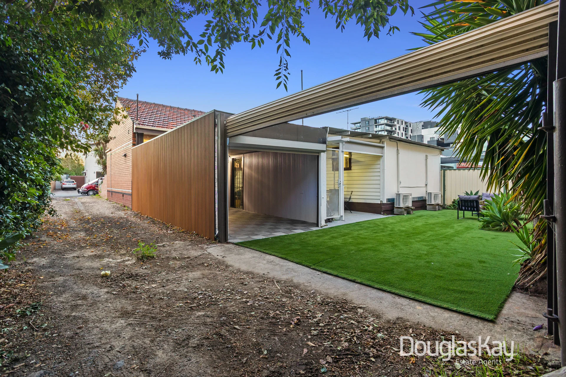13 Bilston Street, Seddon, Vic 3011