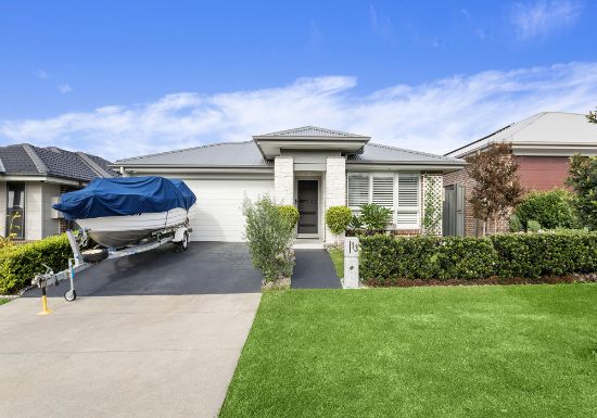 13 Bottlebrush Drive, Calderwood, NSW 2527