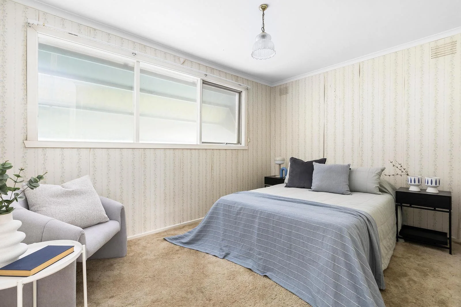 13 Caravelle Crescent, Strathmore Heights, Vic 3041