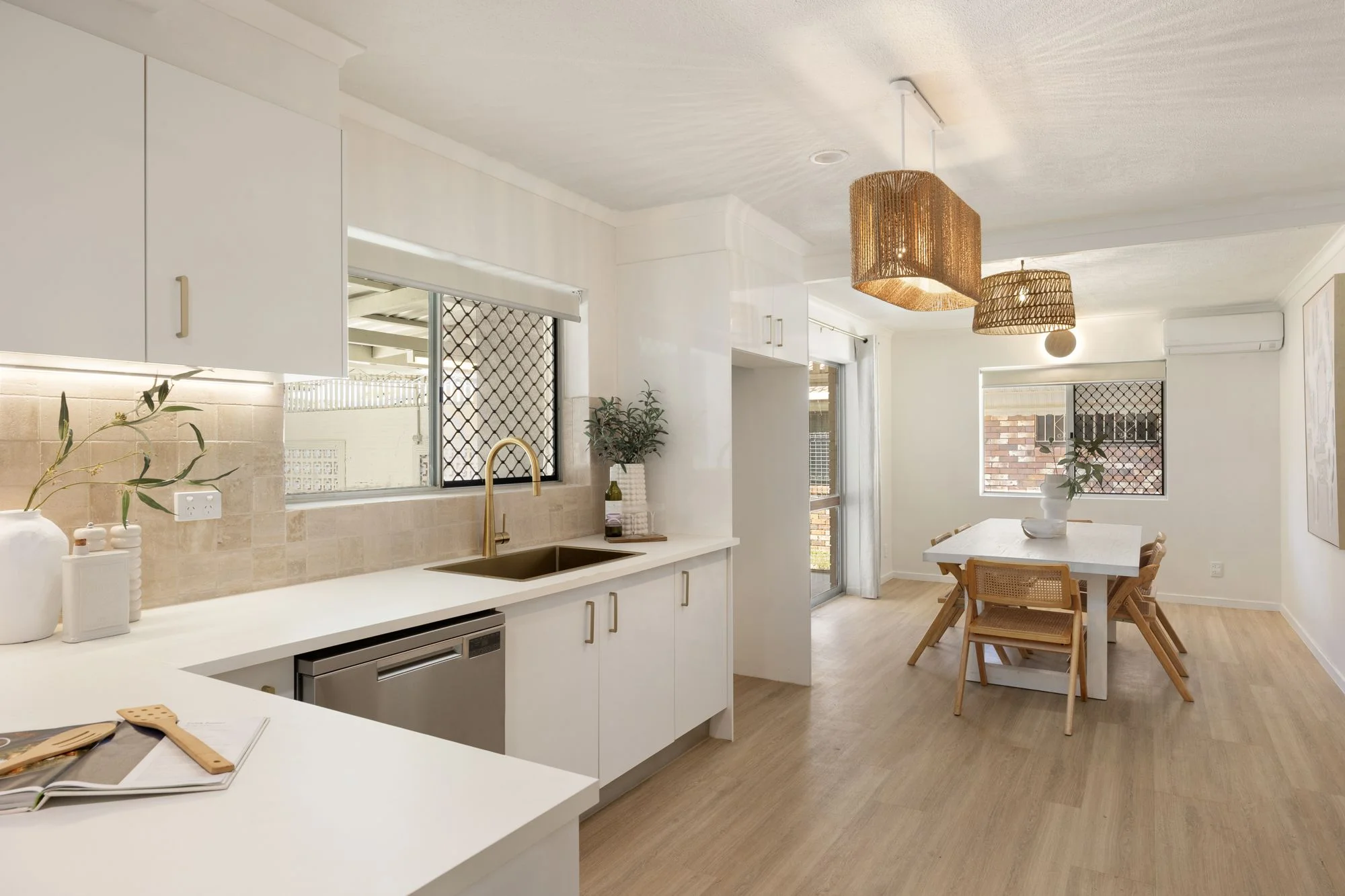 13 Dale Street, Clontarf QLD 4019
