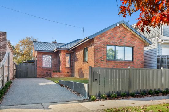 13 Deakin Street, Mitcham, Vic 3132