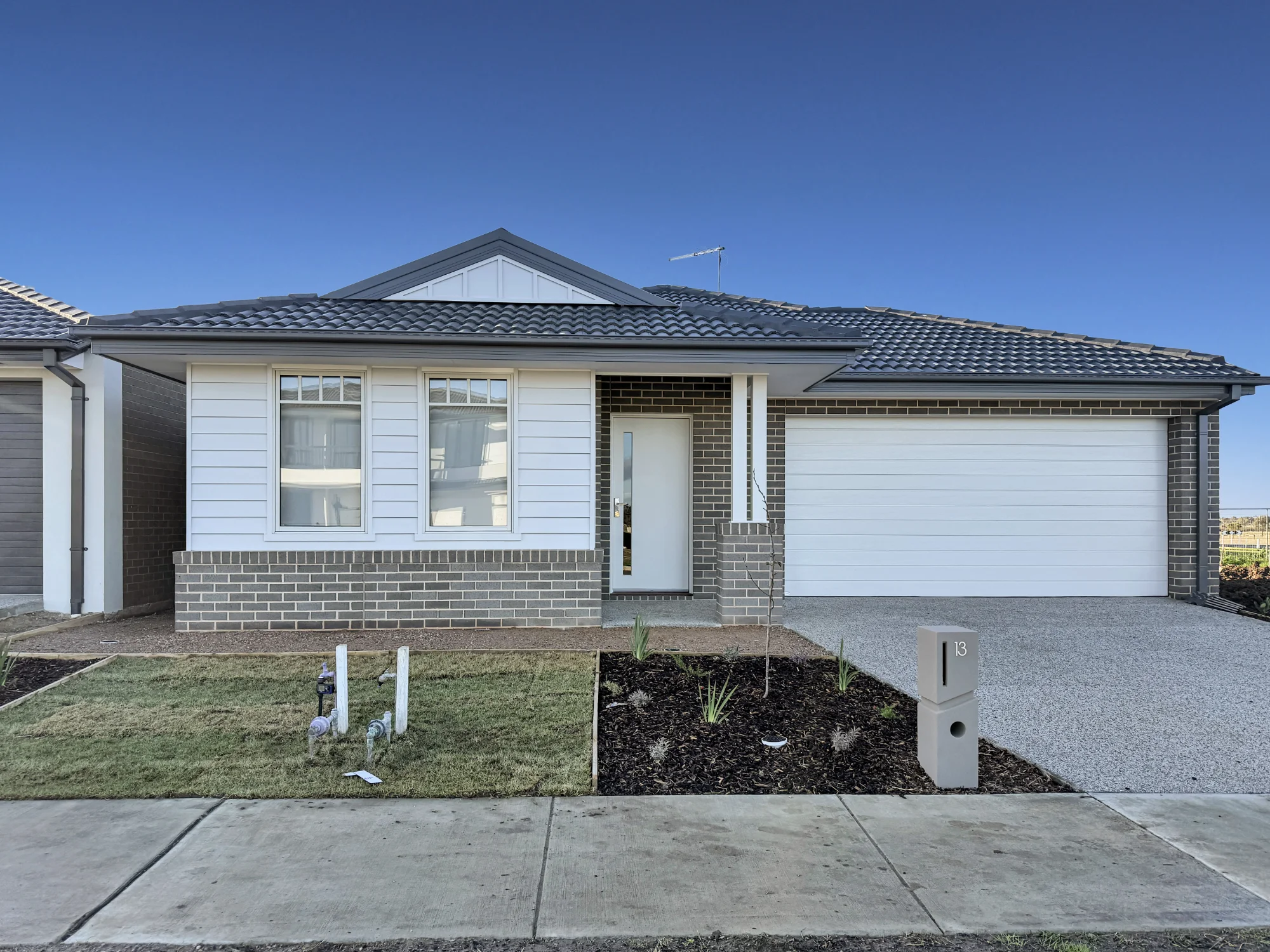 13 Dunken Street, Charlemont, Vic 3217