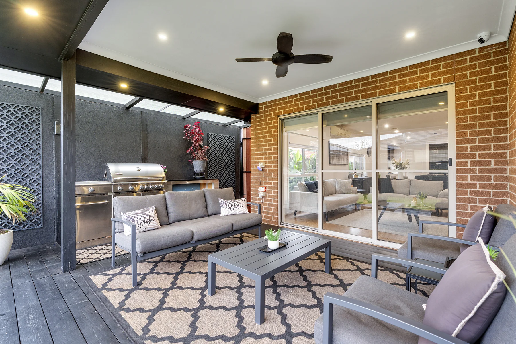 13 Featherpark Way, Craigieburn, Vic 3064