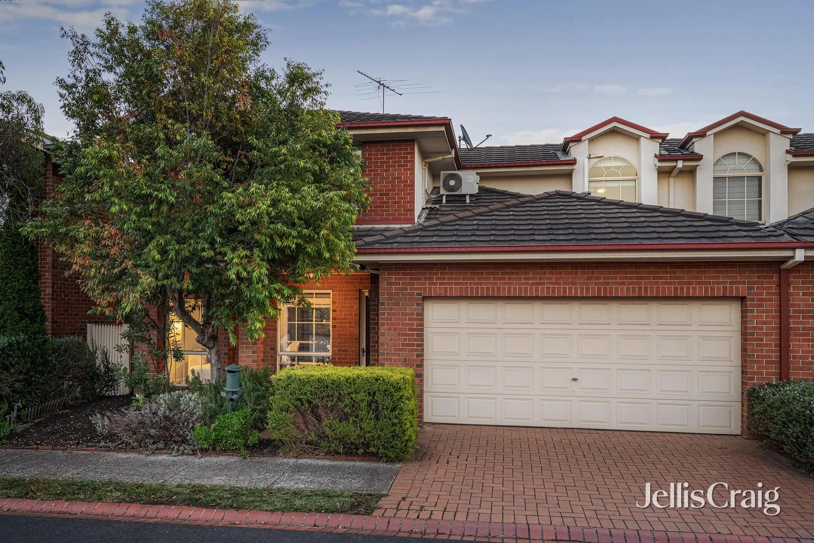 13 Hester Walk, Macleod, Vic 3085