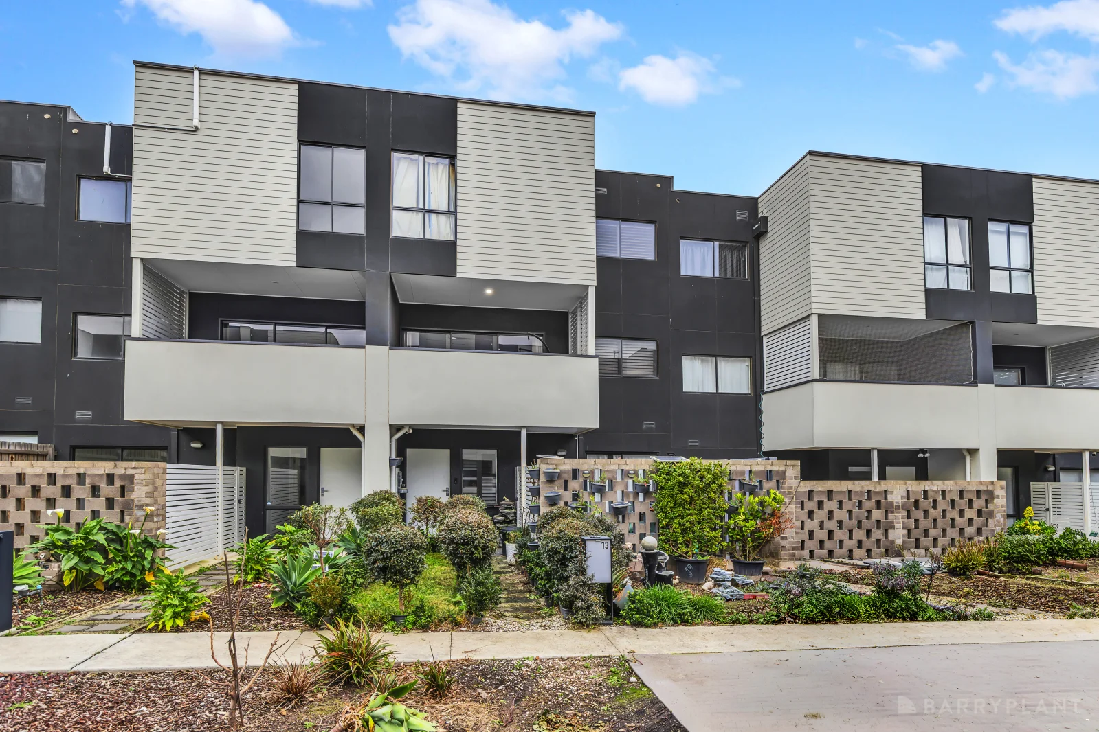 13 Kinsfolk Circuit, Doveton, Vic 3177