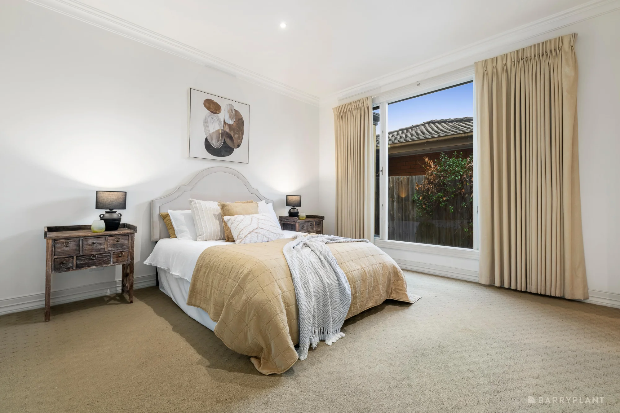 13 Laurie Road, Doncaster East, Vic 3109