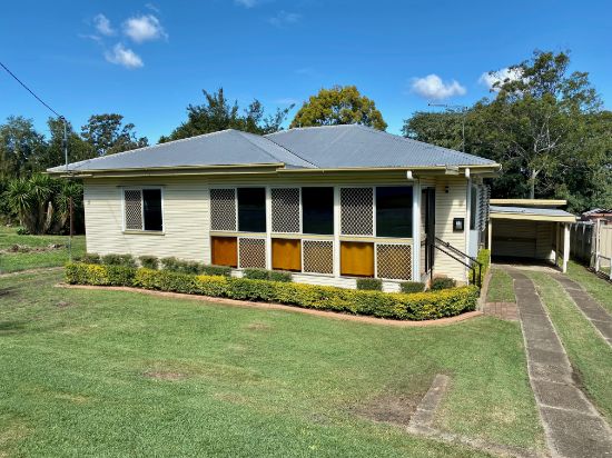13 Lloyd George St, Eastern Heights, Qld 4305