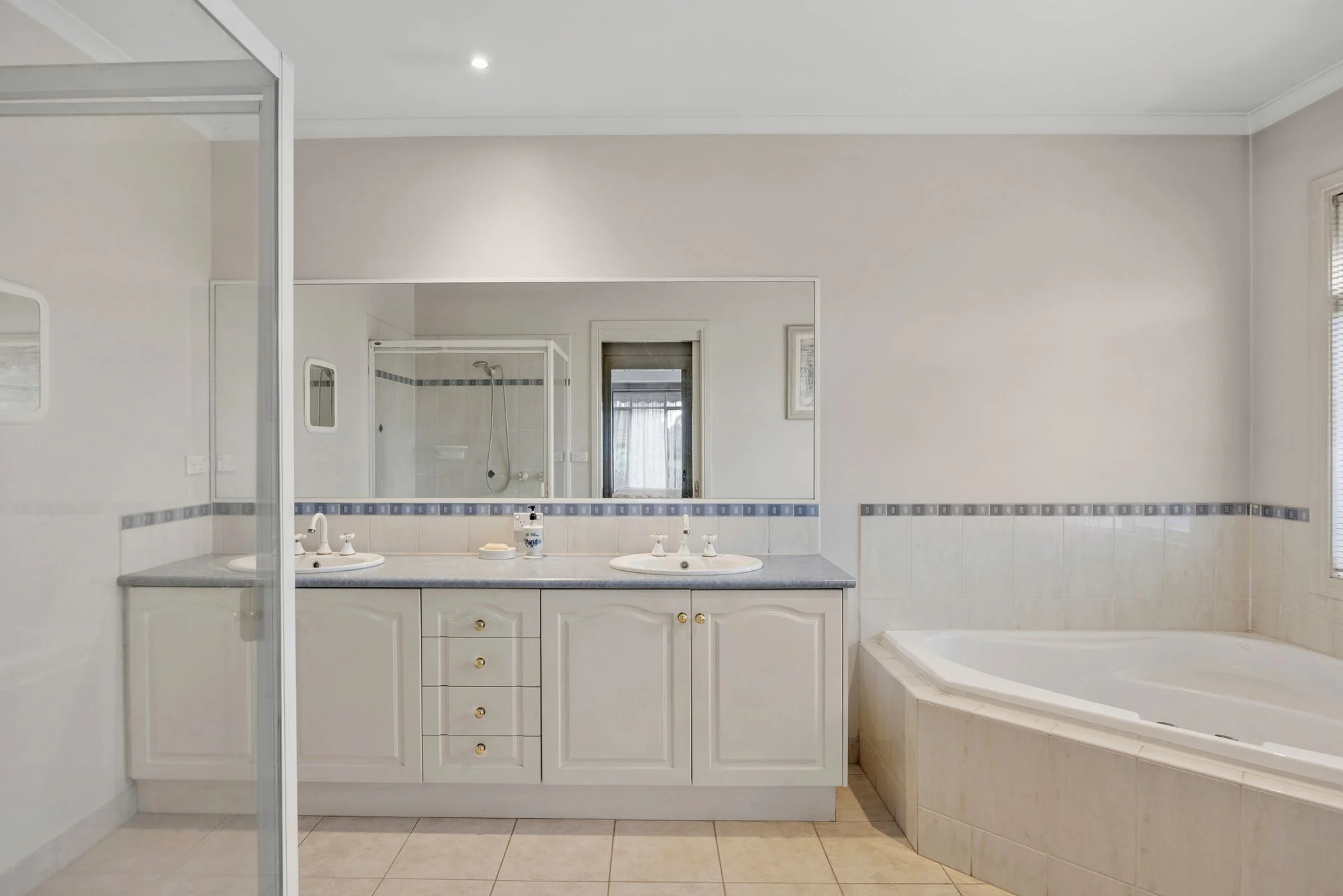 13 Lynch Court, Berwick VIC 3806