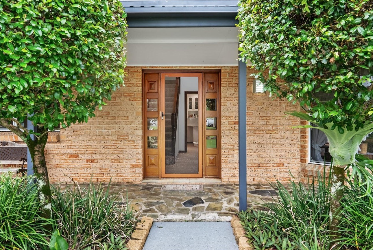 13 Myrtle Court, Palm Beach, Qld 4221 13 Myrtle Court, Palm Beach, Qld 4221