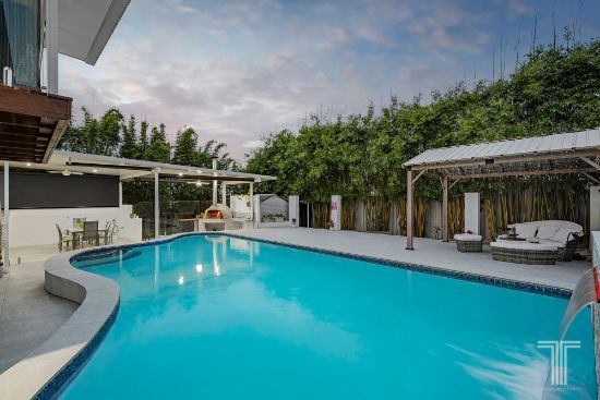 13 Novello St, Mansfield, Qld 4122