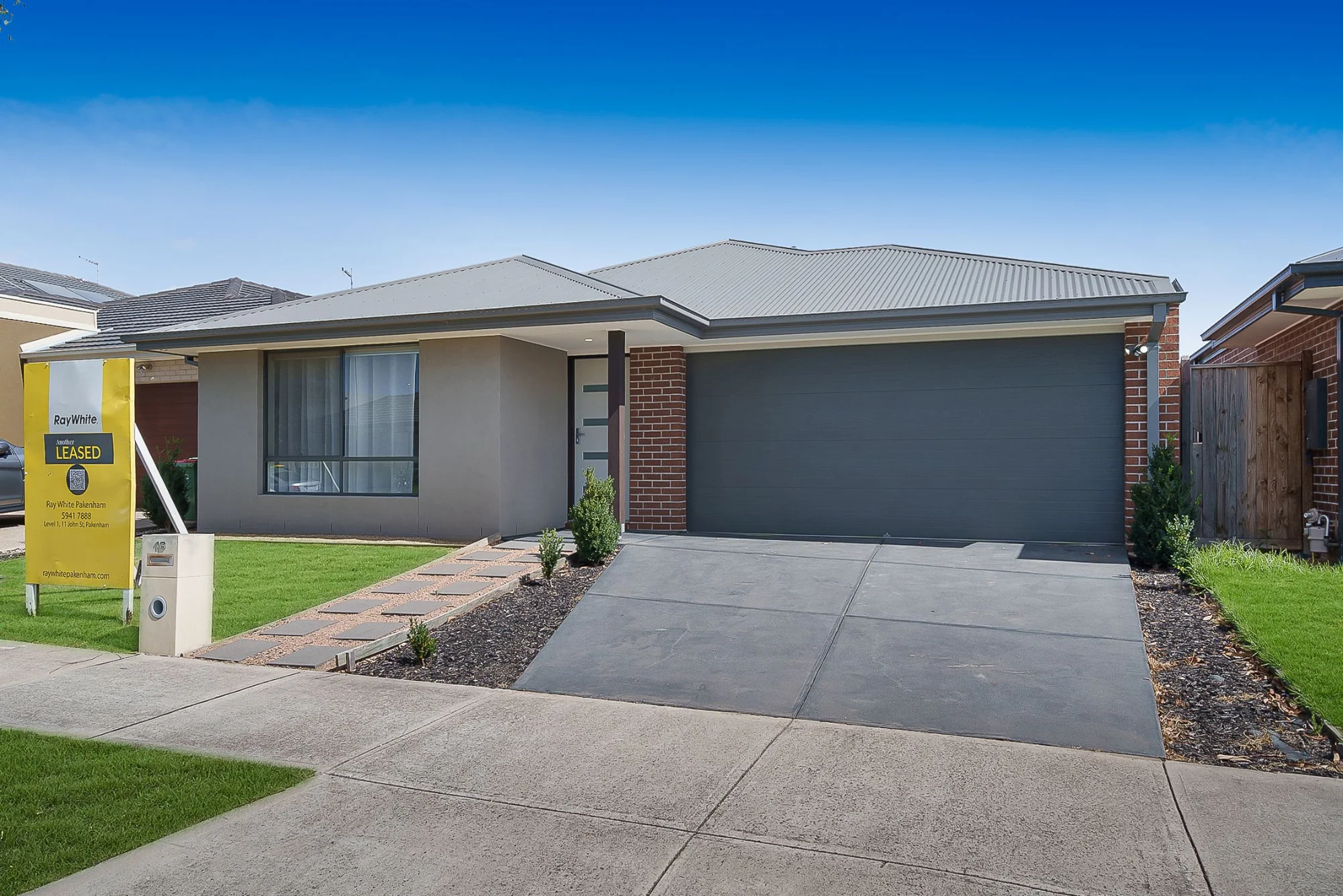 13 Petaluma Crescent, OFFICER VIC 3809
