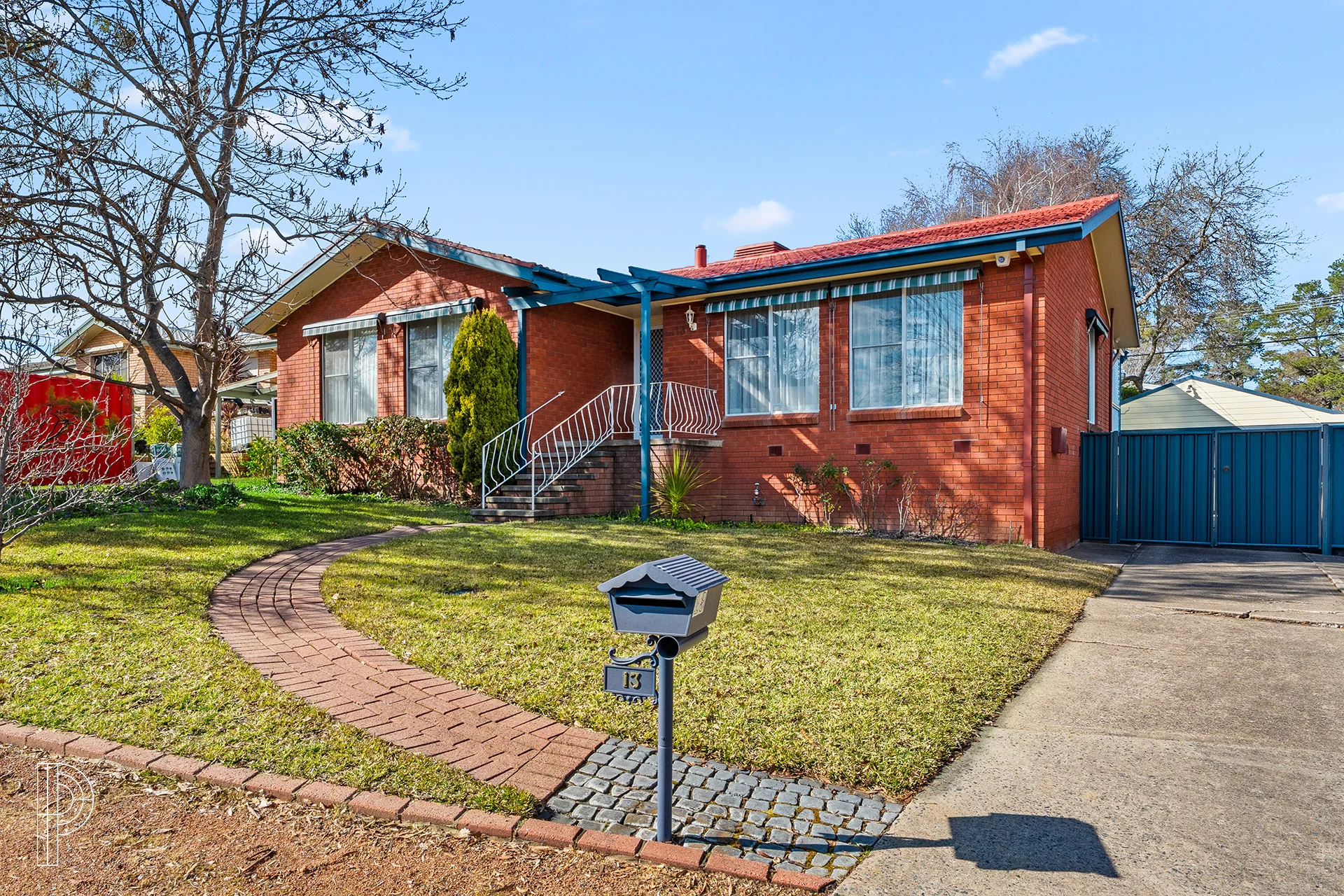 13 Phoenix Place, Giralang, ACT 2617