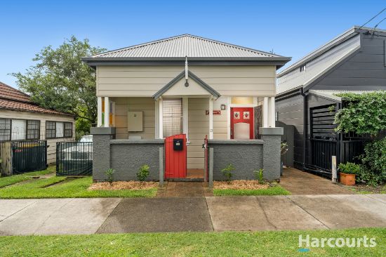 13 Robertson Street, Carrington, NSW 2294
