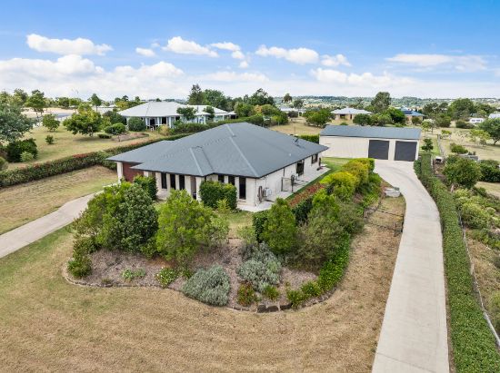 13 Settlers Drive, Gowrie Junction, Qld 4352