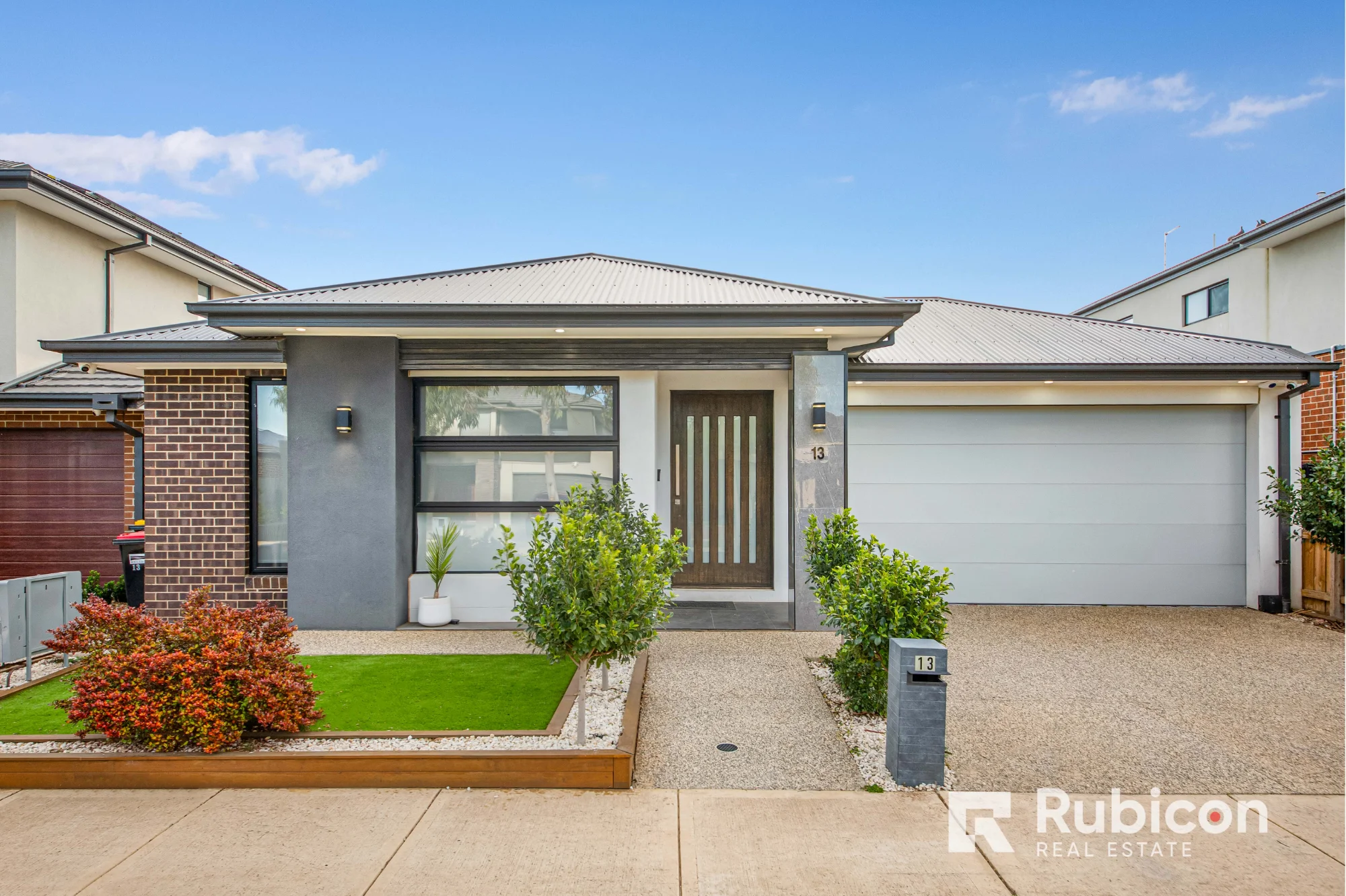 13 Shadow Street, Deanside, Vic 3336