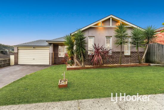 13 Silver Gum Drive, Pakenham, Vic 3810