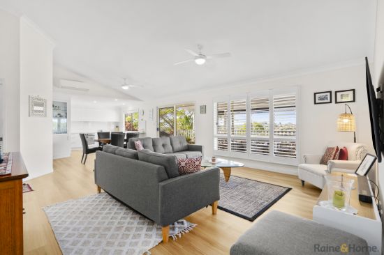 13 Tyrone Terrace, Banora Point, NSW 2486