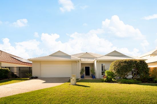 13 Veerings Crescent, Twin Waters, Qld 4564