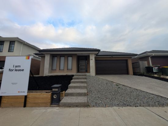 130 Blackmore Road, Mickleham, Vic 3064