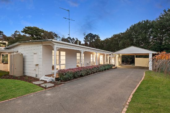 131 Eighth Avenue, Eden Park, Vic 3757
