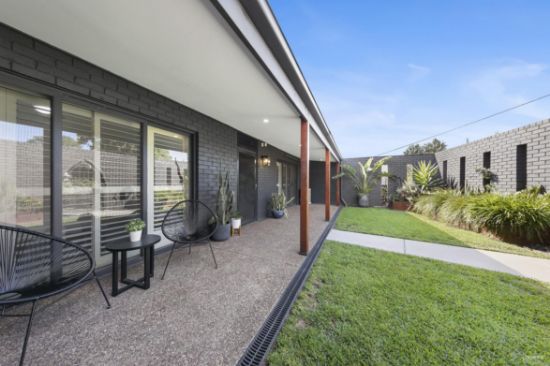 132 Rae Crescent, Kotara, NSW 2289