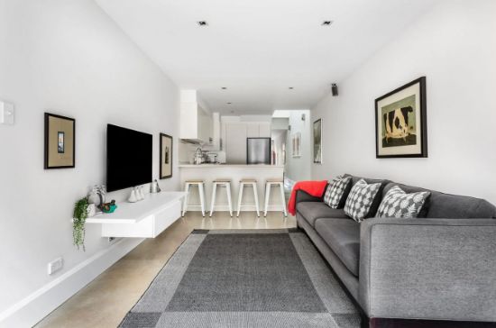 132 Ruthven Street, Bondi Junction, NSW 2022