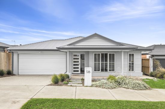 135 Sparrovale Road, Charlemont, Vic 3217