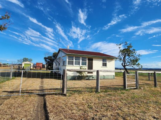 1360 Cambooya Felton Road, Cambooya, Qld 4358