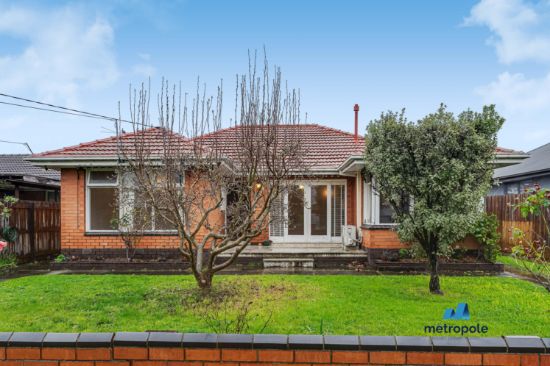 137 Brady Road, Bentleigh East, Vic 3165