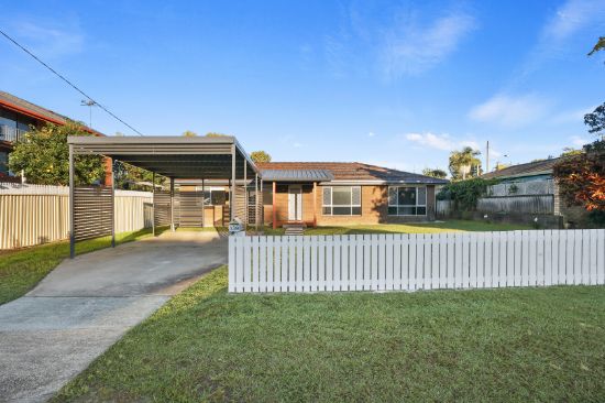 139 Olearia Street West, Everton Hills, Qld 4053