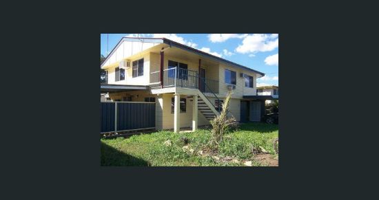 14 Acacia St, Blackwater, Qld 4717