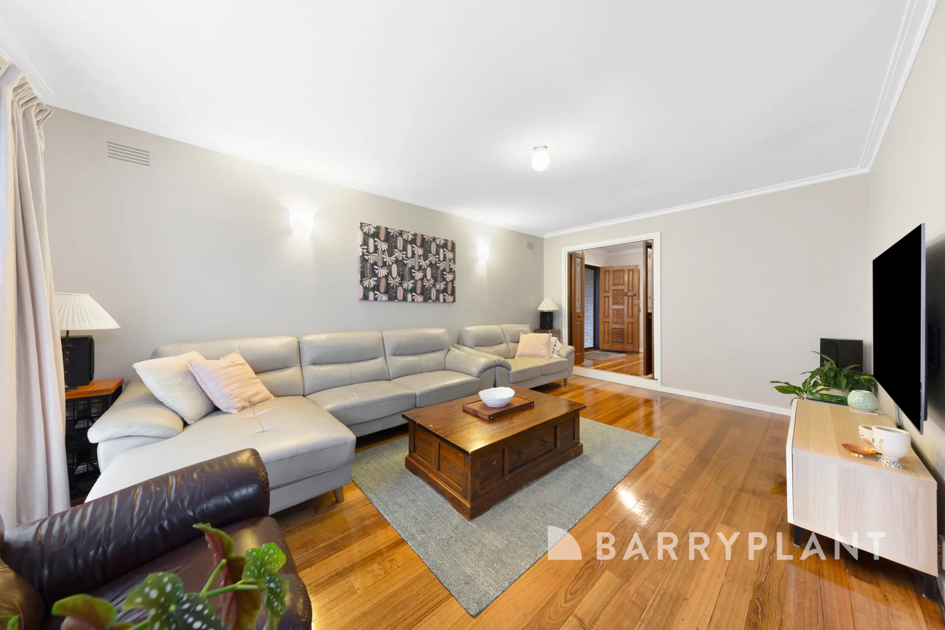 14 Camara Street, St Albans, Vic 3021
