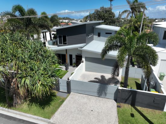 14 Coonawa Street, Buddina, Qld 4575