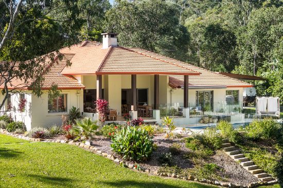 14 Currell Circuit, Samford Valley, Qld 4520