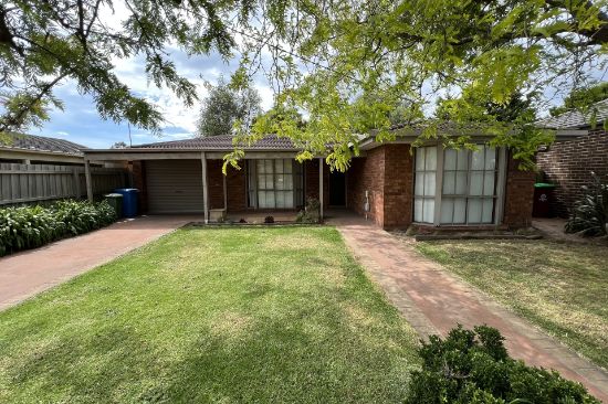 14 Elcan Avenue, Cranbourne, Vic 3977
