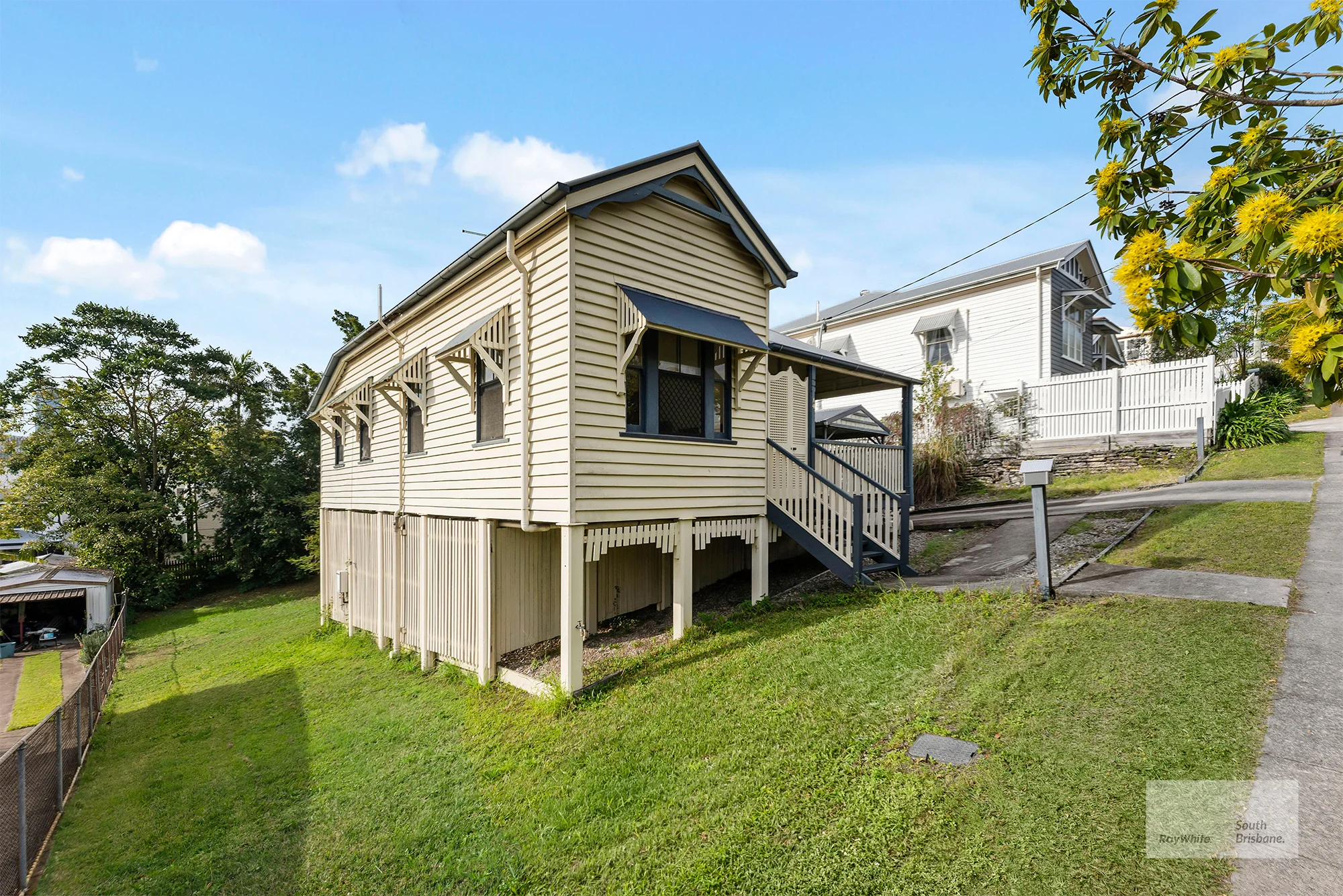 14 Emily Street, Highgate Hill, Qld 4101